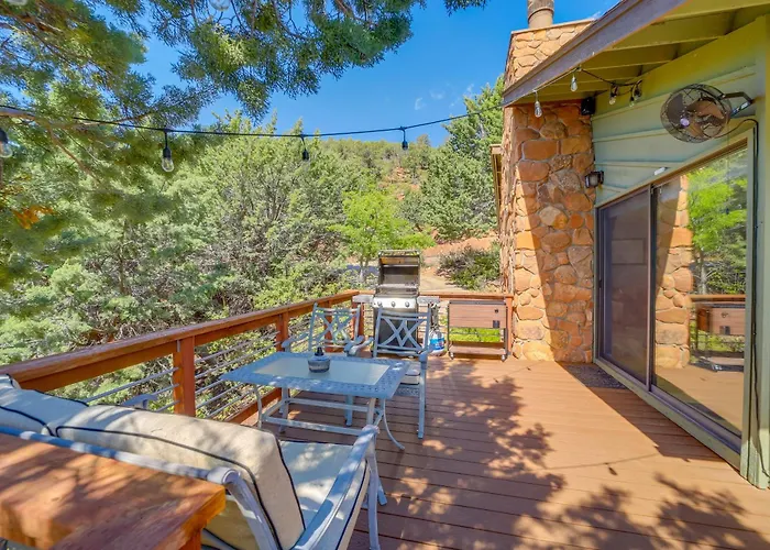 Hot Tub, Fire Pit & Deck: Chic Arizona Retreat Dom wakacyjny